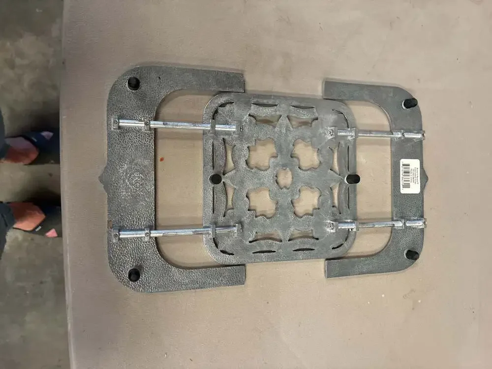 Lenox Butler's Pantry Metal Expanding Trivet